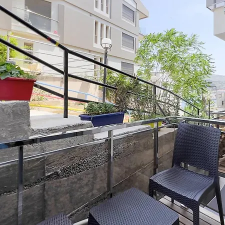 Eyluel 16 Nocleg ze śniadaniem Çeşme