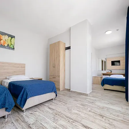 Nocleg ze śniadaniem Eyluel 16 *